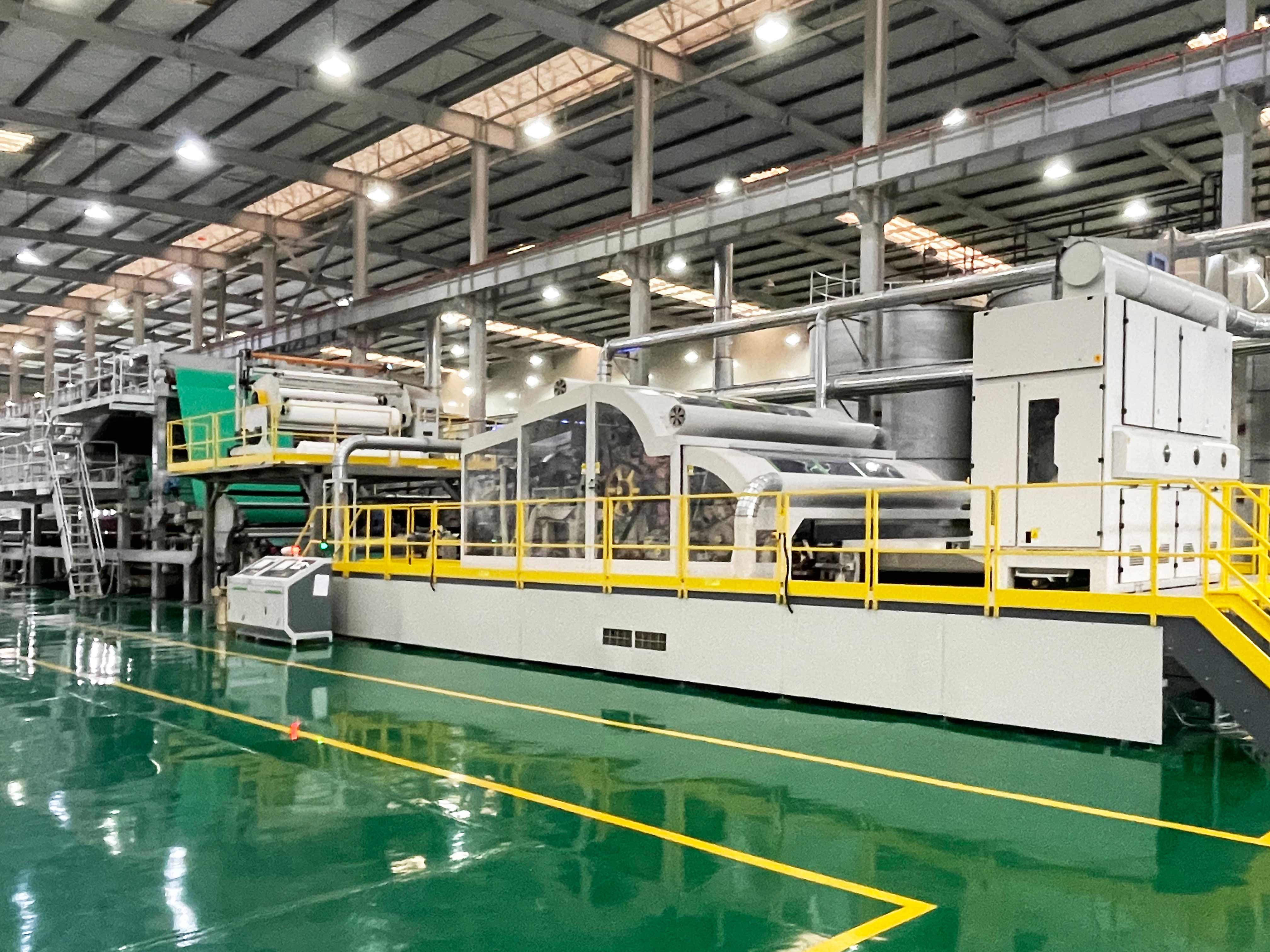 工廠實拍03：三位一體濕法水刺無紡布生產線